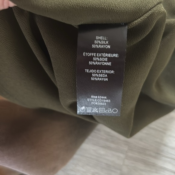 Nicole Miller ruffle tiered multi colored v neck print dress Sz S - Picture 7 of 11